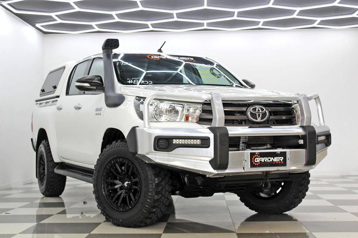 2017 Toyota Hilux SR GUN126R 4X4