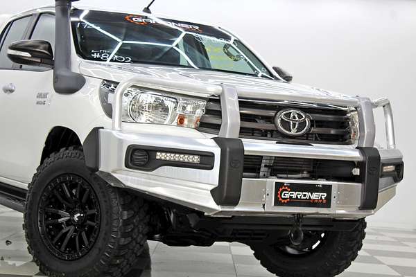 2017 Toyota Hilux SR GUN126R 4X4