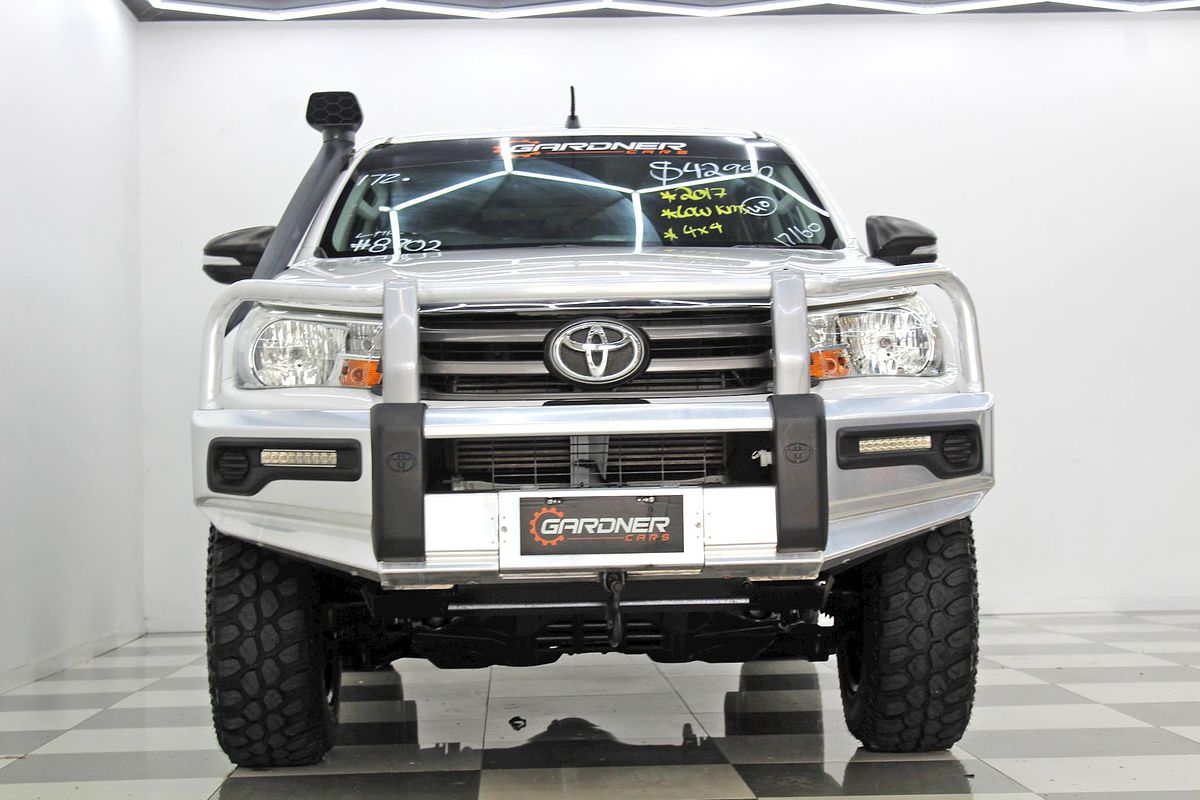 2017 Toyota Hilux SR GUN126R 4X4