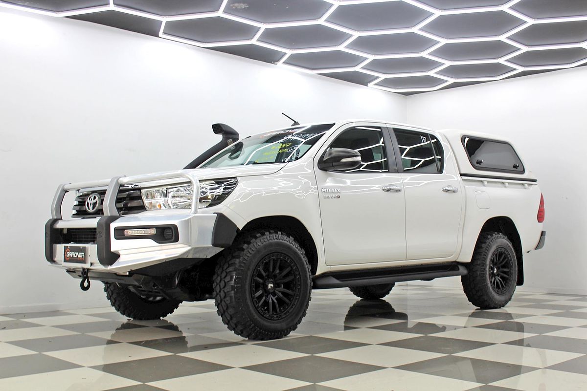 2017 Toyota Hilux SR GUN126R 4X4