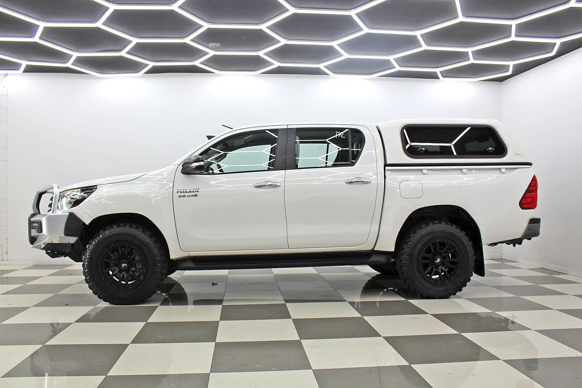 2017 Toyota Hilux SR GUN126R 4X4