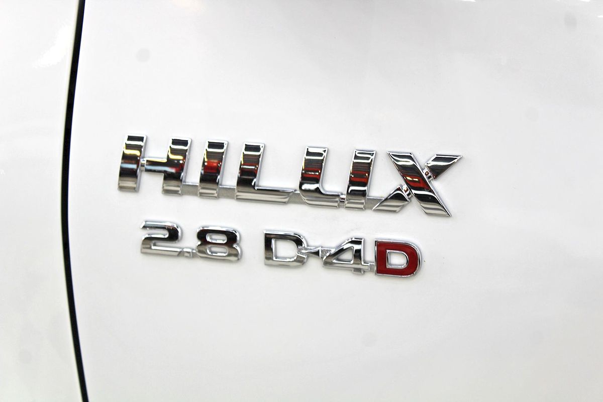 2017 Toyota Hilux SR GUN126R 4X4