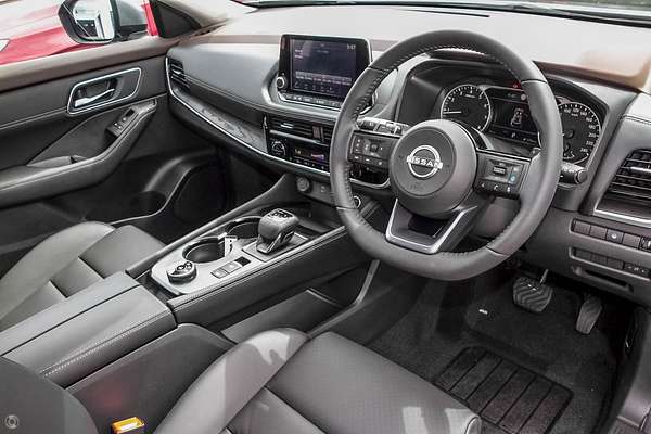 2024 Nissan X-TRAIL ST-L T33