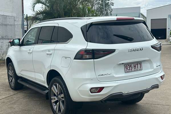 2023 Isuzu MU-X LS-T