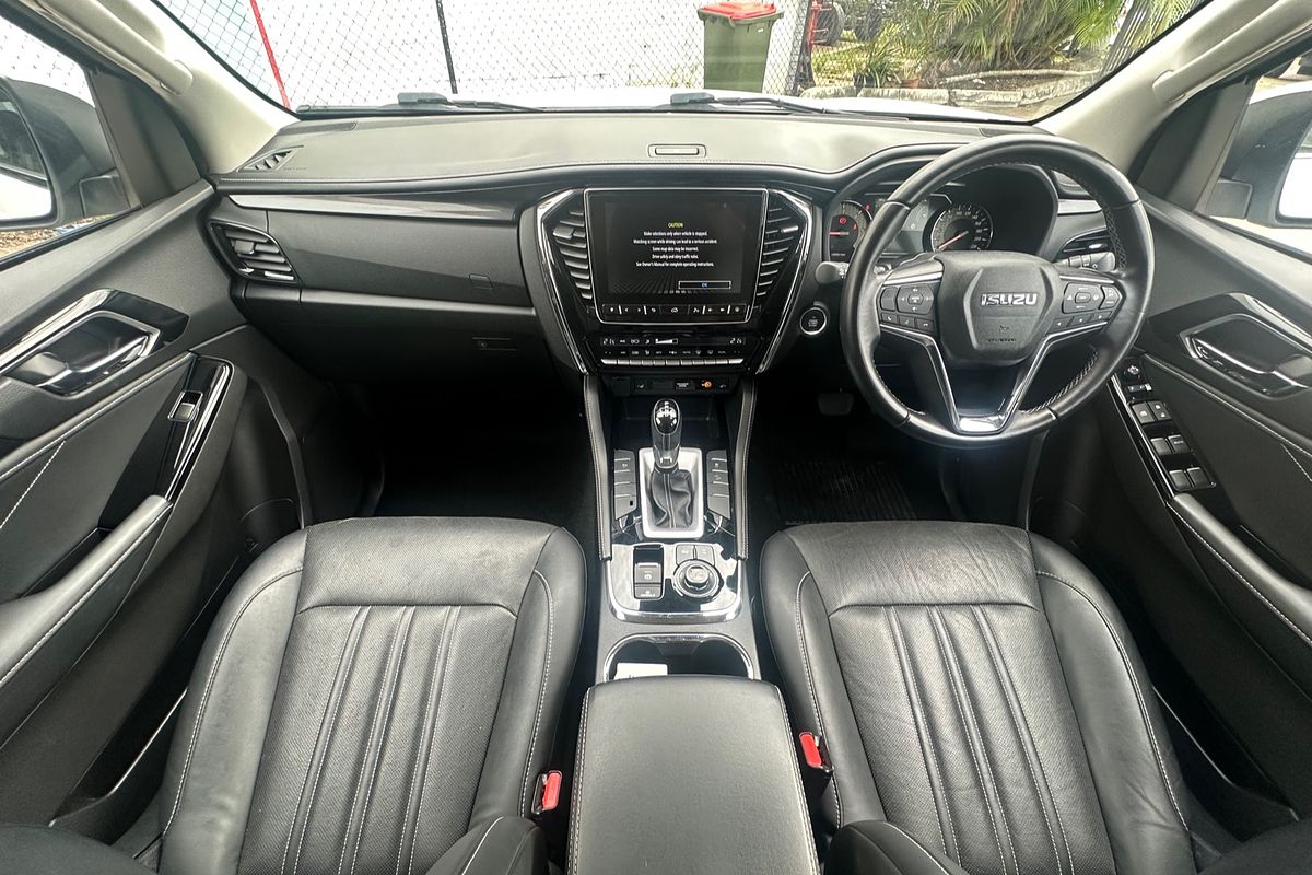 2023 Isuzu MU-X LS-T