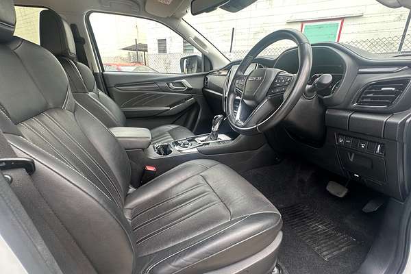 2023 Isuzu MU-X LS-T