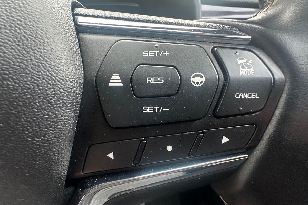 2023 Isuzu MU-X LS-T
