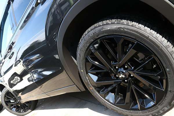 2025 Mitsubishi Outlander PHEV GSR ZM