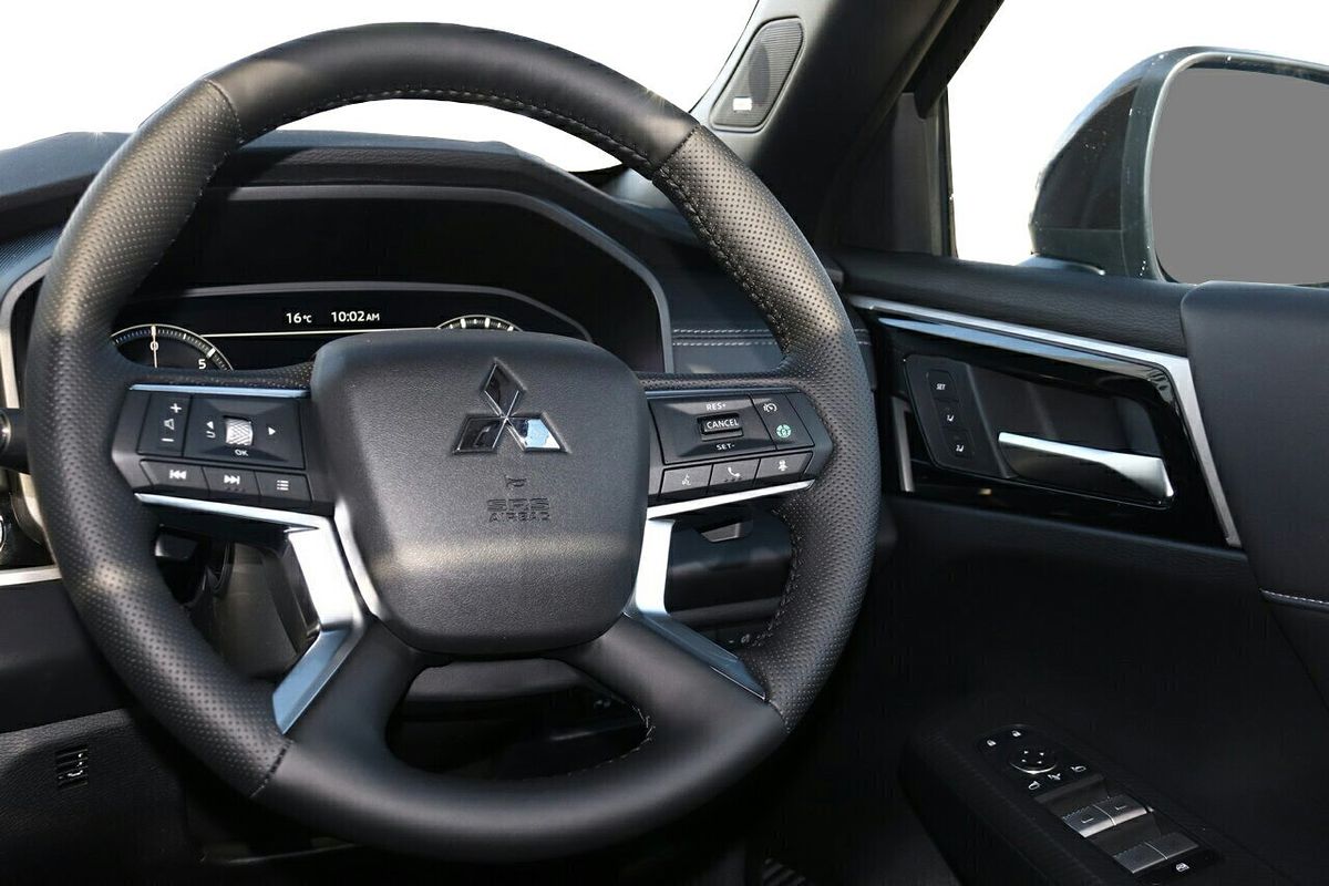 2025 Mitsubishi Outlander PHEV GSR ZM