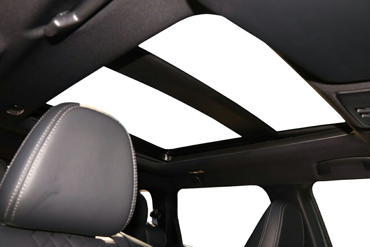 2025 Mitsubishi Outlander PHEV GSR ZM