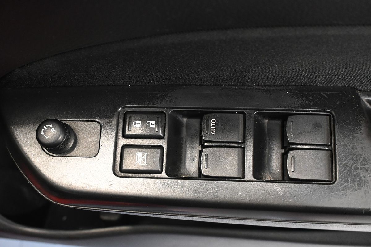2013 Suzuki Swift GL FZ