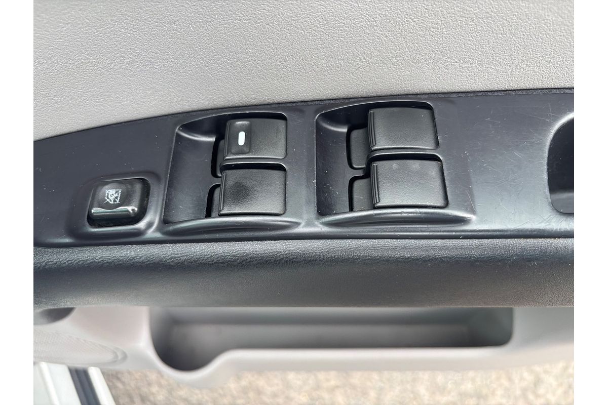 2013 Mitsubishi Triton GLX MN 4X4
