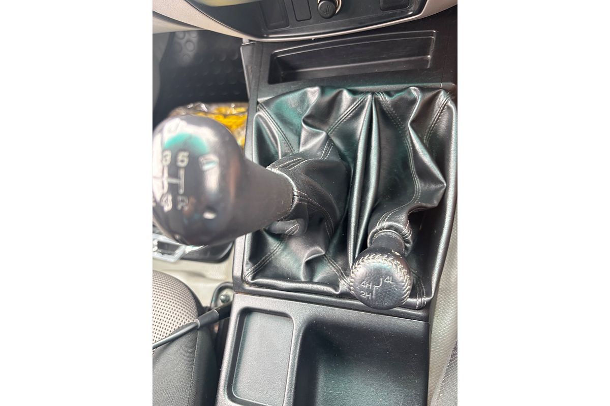 2013 Mitsubishi Triton GLX MN 4X4