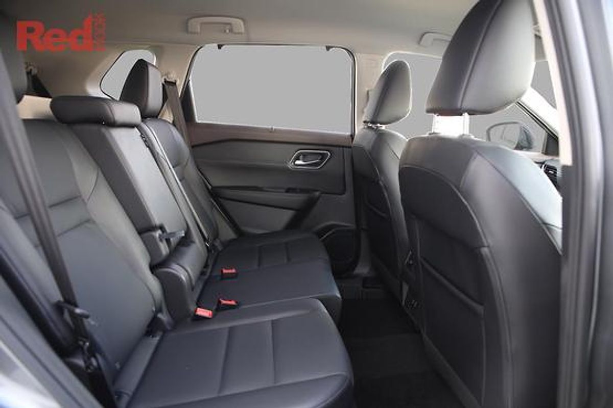 2025 Nissan X-TRAIL N-TREK T33