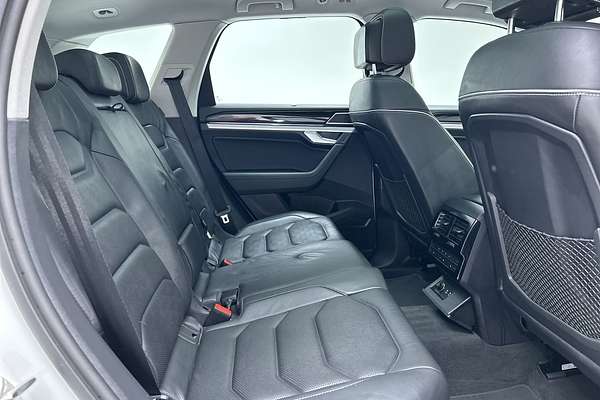 2021 Volkswagen Touareg 210TDI Elegance CR