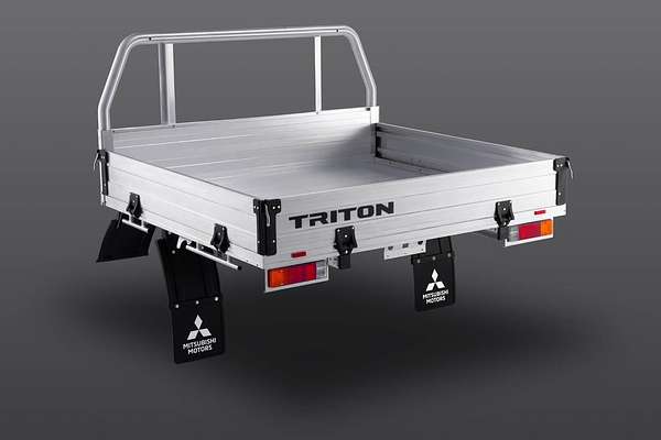 2025 Mitsubishi Triton GLX MV 4X4