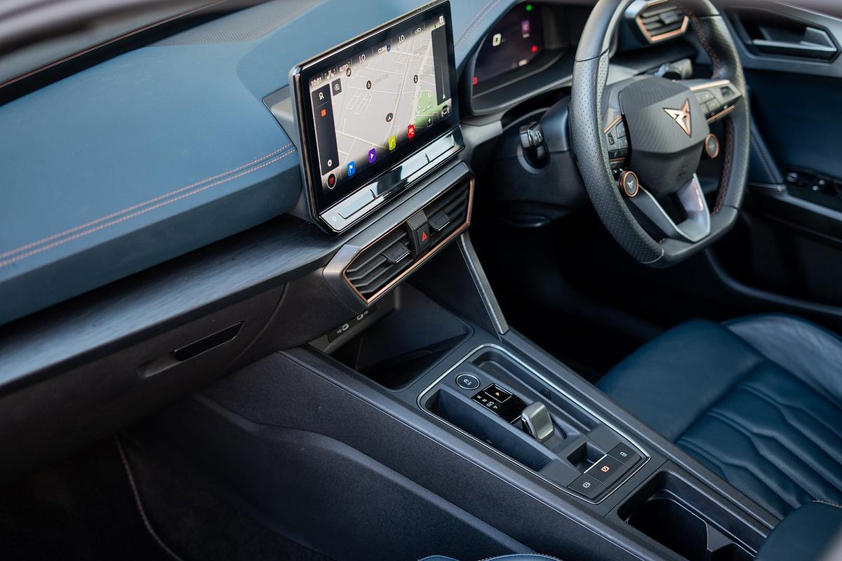 2023 CUPRA Formentor VZx KM