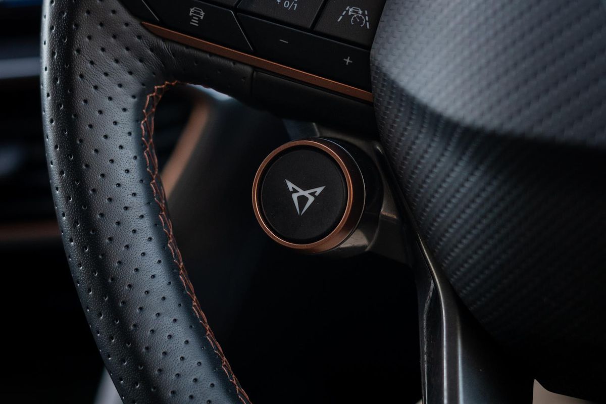 2023 CUPRA Formentor VZx KM