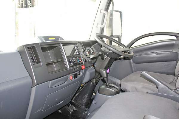 2022 Isuzu N SERIES NLR Traypack N