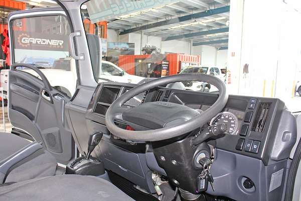 2022 Isuzu N SERIES NLR Traypack N