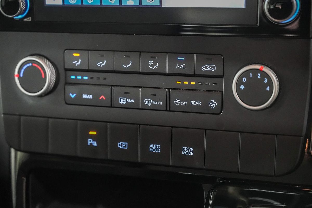 2021 Hyundai STARIA US4.V1