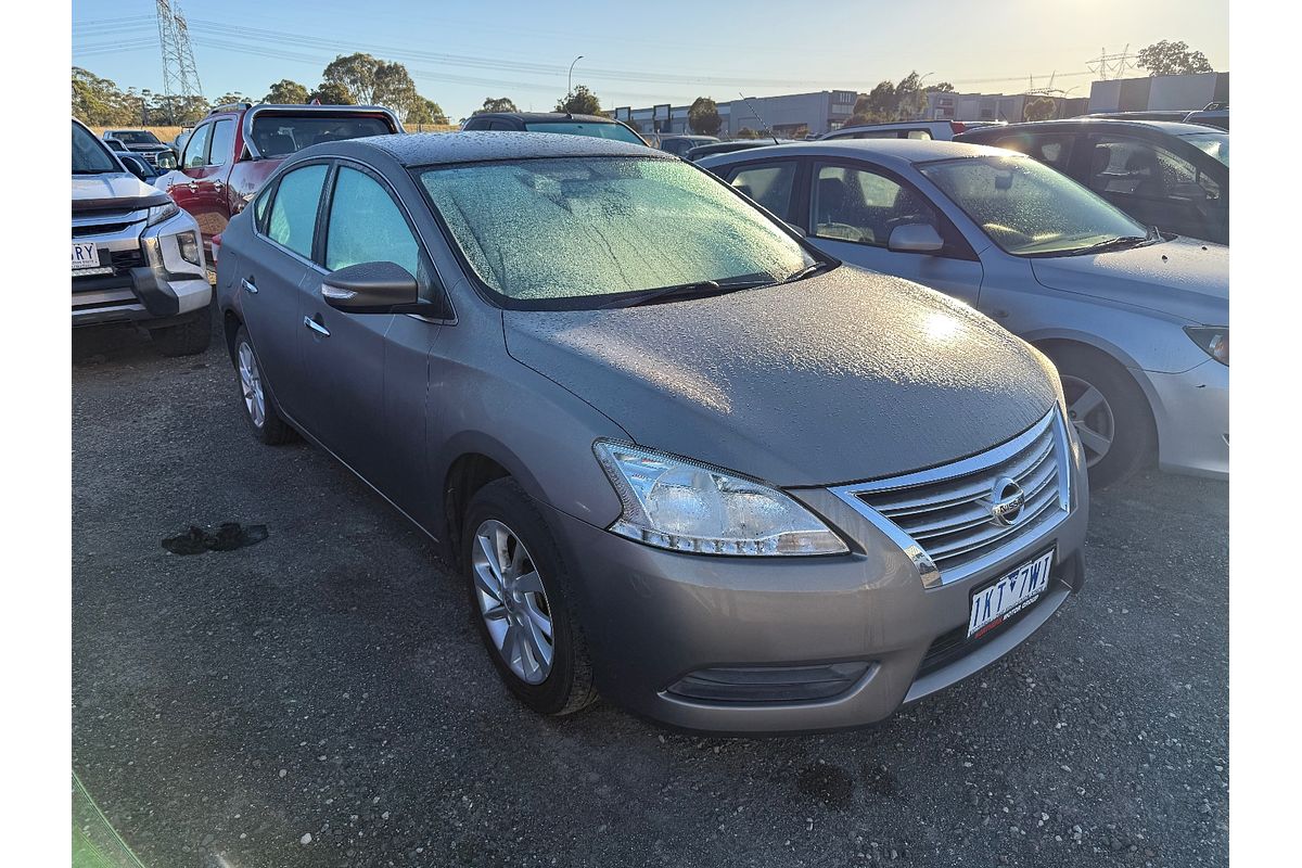 2014 Nissan Pulsar ST B17