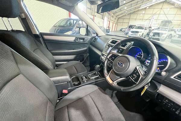 2019 Subaru Outback 2.5i 5GEN