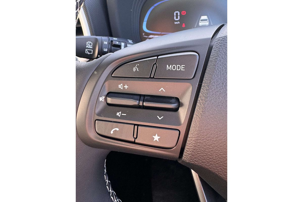 2025 Hyundai Venue Active QX.V5