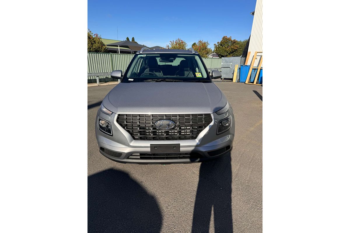 2025 Hyundai Venue Active QX.V5