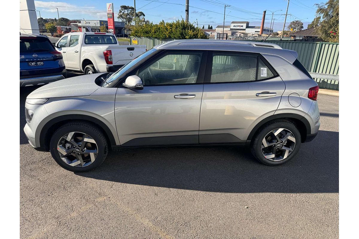2025 Hyundai Venue Active QX.V5