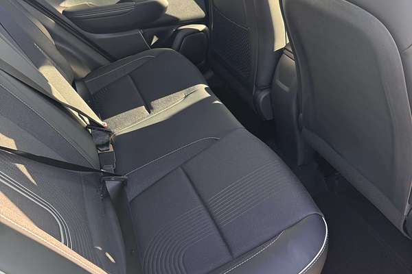 2025 Hyundai Venue Active QX.V5