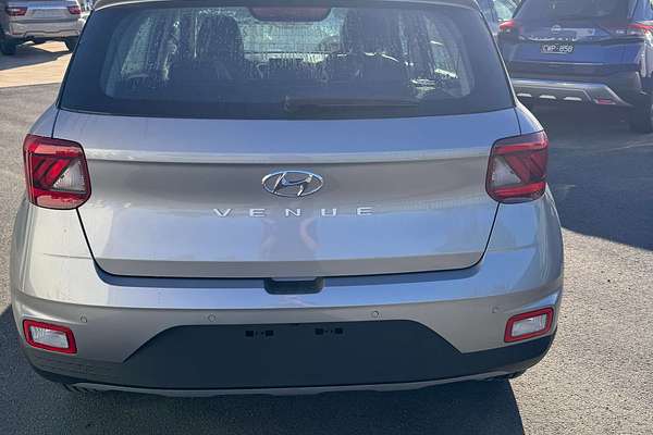 2025 Hyundai Venue Active QX.V5