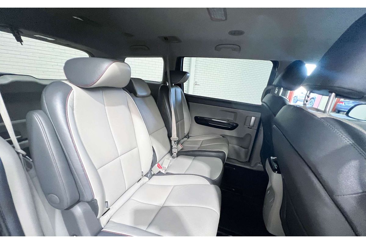 2016 Kia Carnival SLi YP