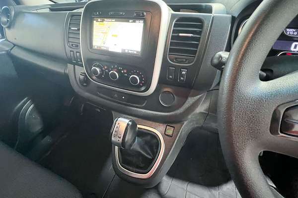 2022 Mitsubishi Express GLX SN SWB