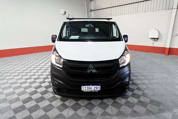 2022 Mitsubishi Express GLX SN SWB