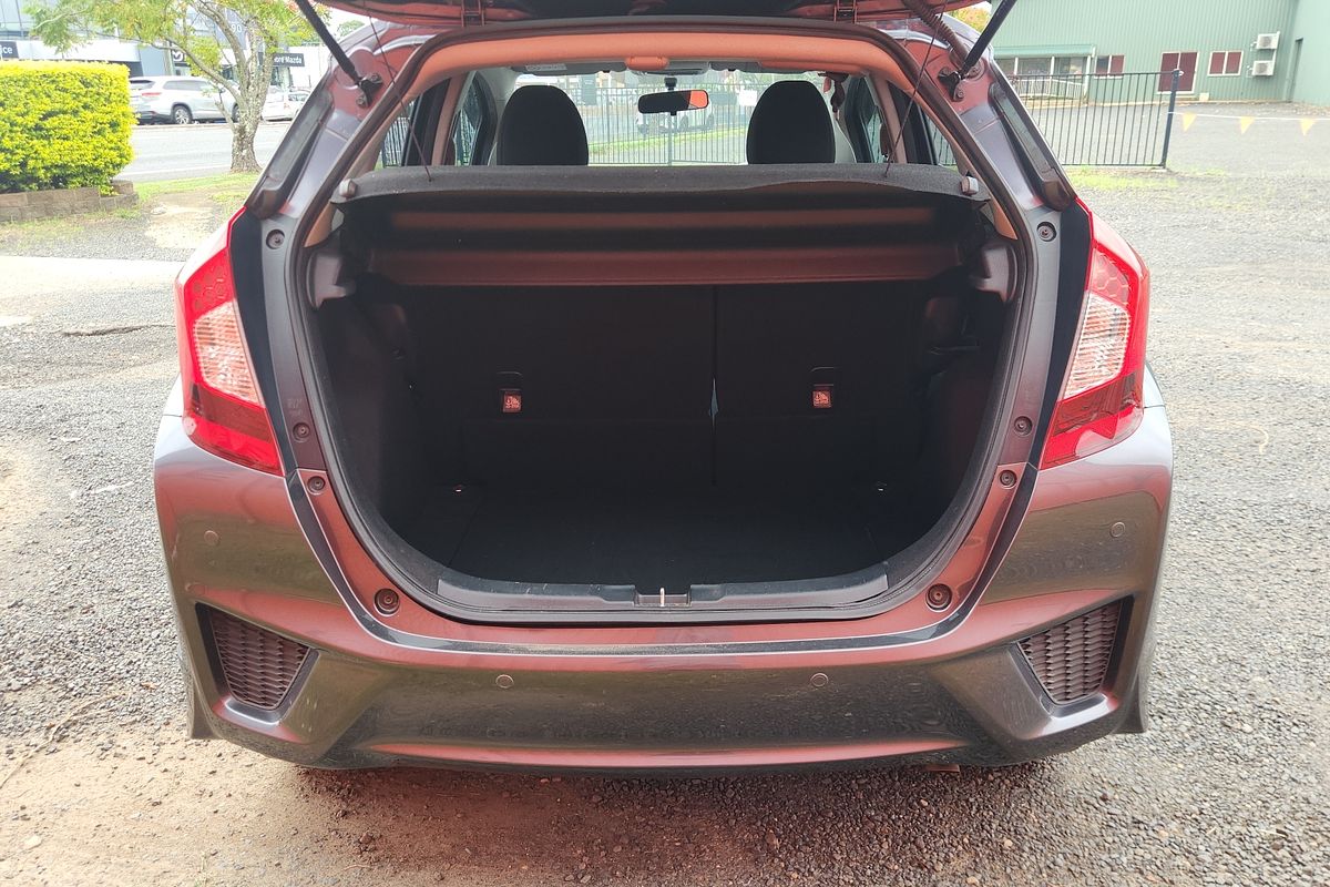 2014 Honda Jazz VTi-S GF