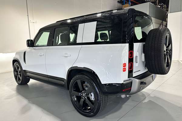 2025 Land Rover Defender 110 D350 X-Dynamic SE L663