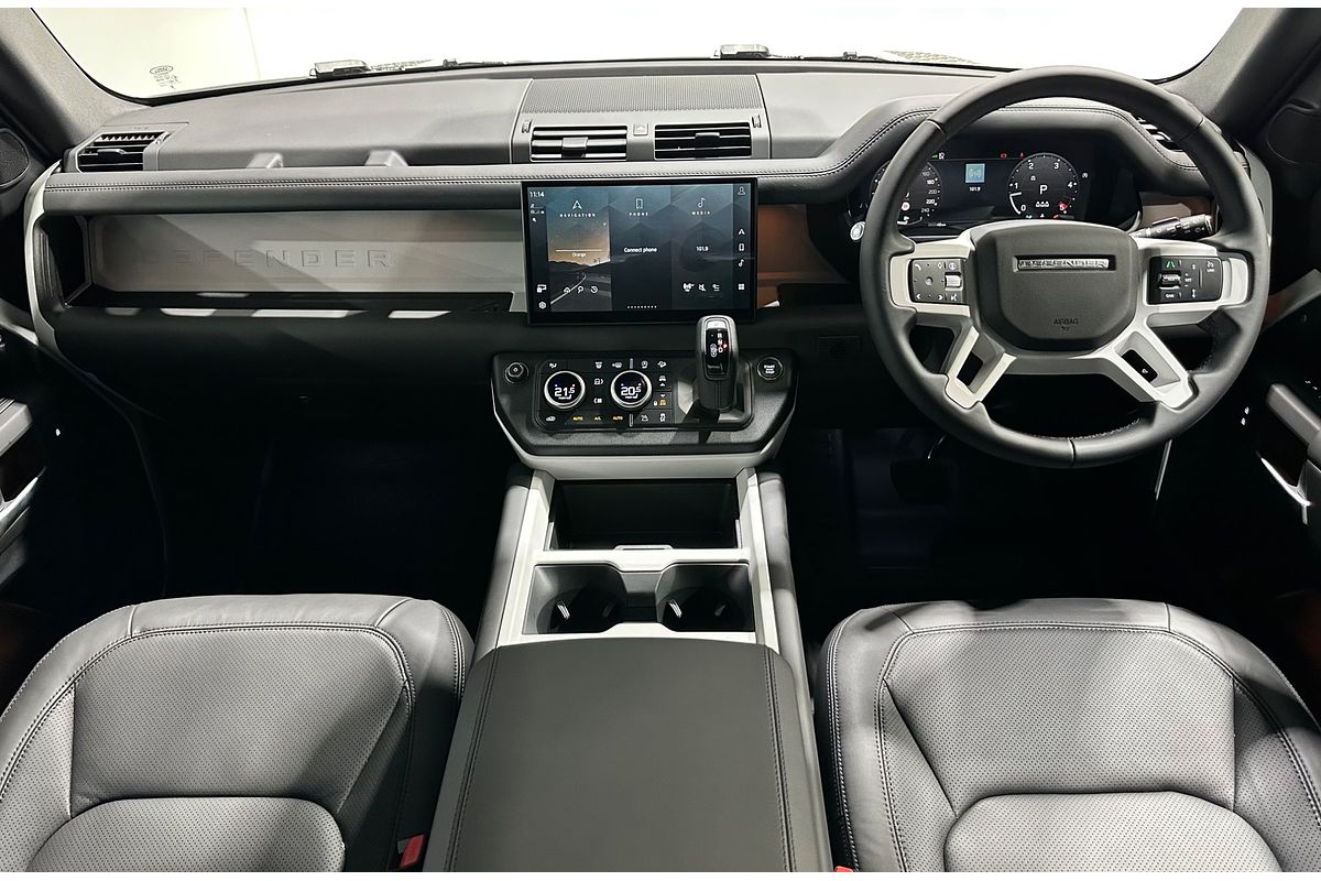 2025 Land Rover Defender 110 D350 X-Dynamic SE L663