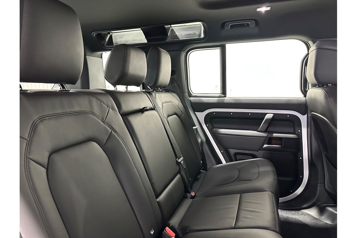 2025 Land Rover Defender 110 D350 X-Dynamic SE L663