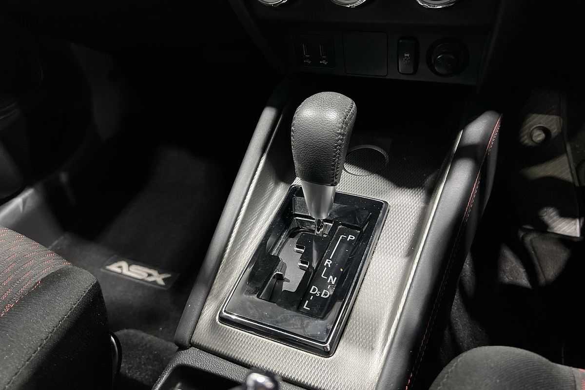 2018 Mitsubishi ASX ES XC