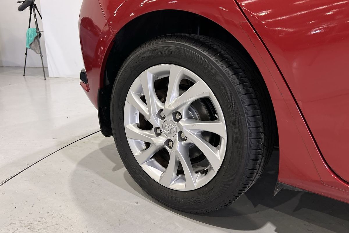 2017 Toyota Corolla Ascent Sport ZRE182R