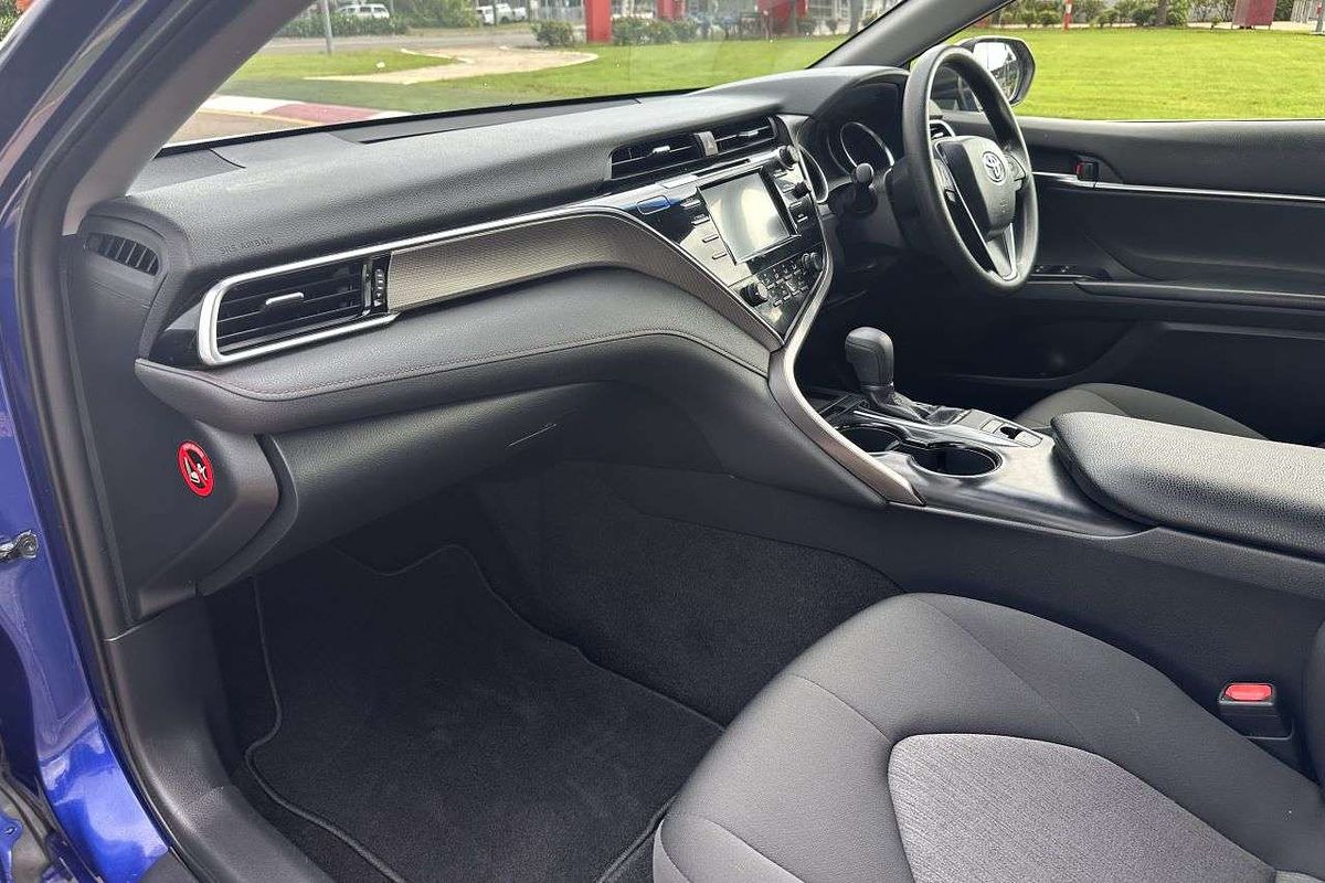 2017 Toyota Camry Ascent ASV70R