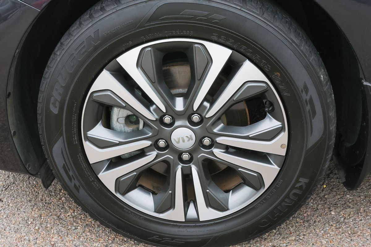 2018 Kia Carnival SLi YP