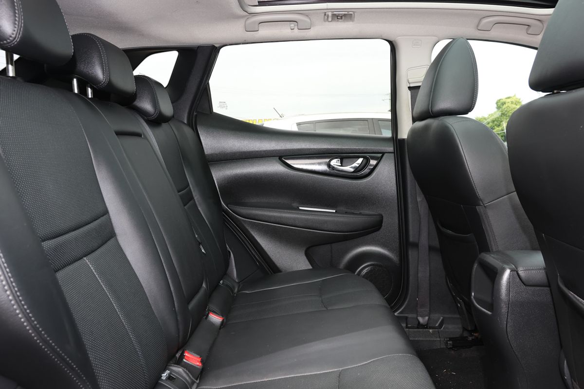 2017 Nissan QASHQAI Ti J11