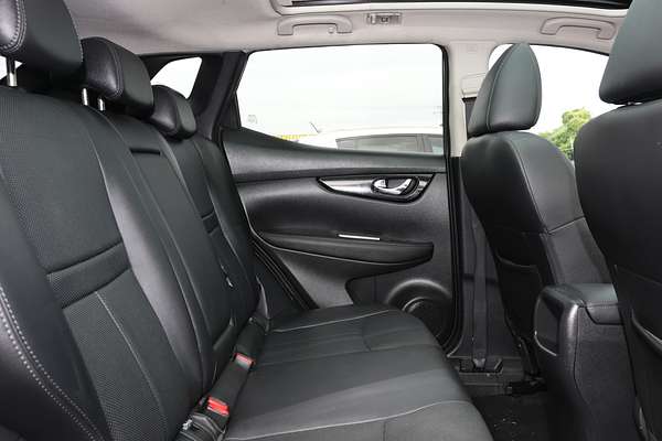 2017 Nissan QASHQAI Ti J11