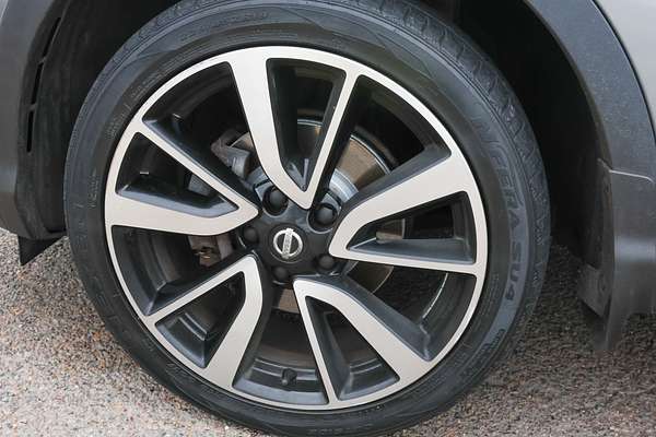 2017 Nissan QASHQAI Ti J11