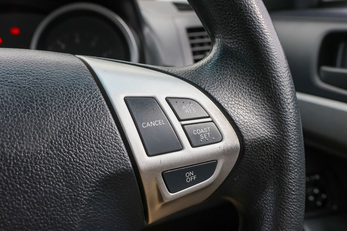 2009 Mitsubishi Lancer ES CJ