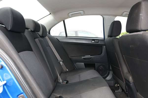 2009 Mitsubishi Lancer ES CJ