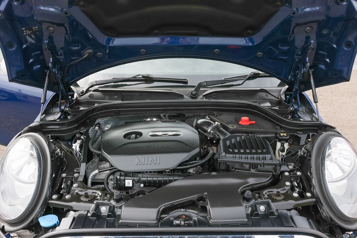 2014 MINI Hatch Cooper F55