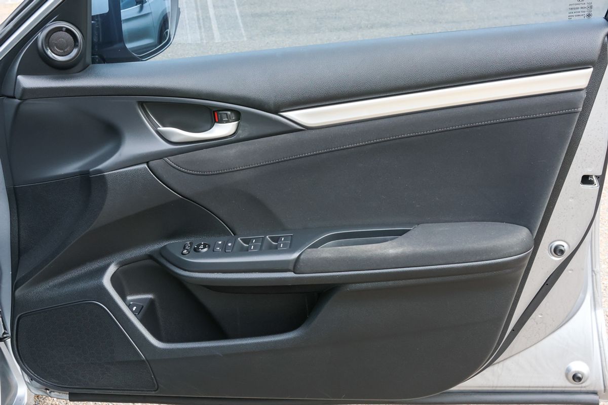 2017 Honda Civic VTi-L 10th Gen